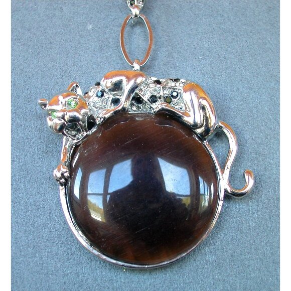 Vintage Panther Pendant Necklace With Chain Silver Tone Metal & Glass Cabochon - Picture 1 of 4